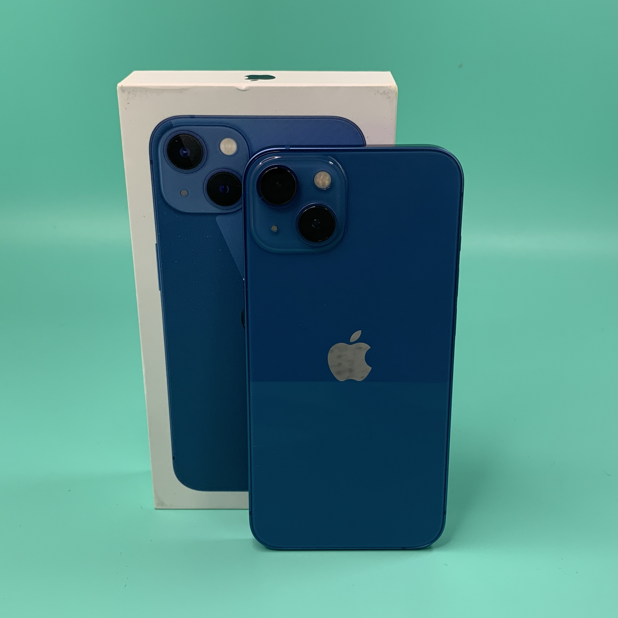 Купить iPhone 13 128gb Blue (Б\У) в Симферополе