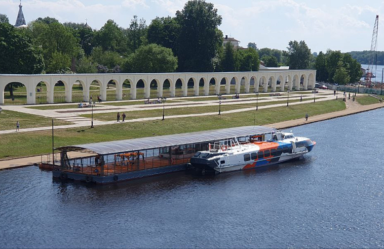 Петербургская ГК "Астра Марин" открыла новые водные маршруты в Великом Новгороде