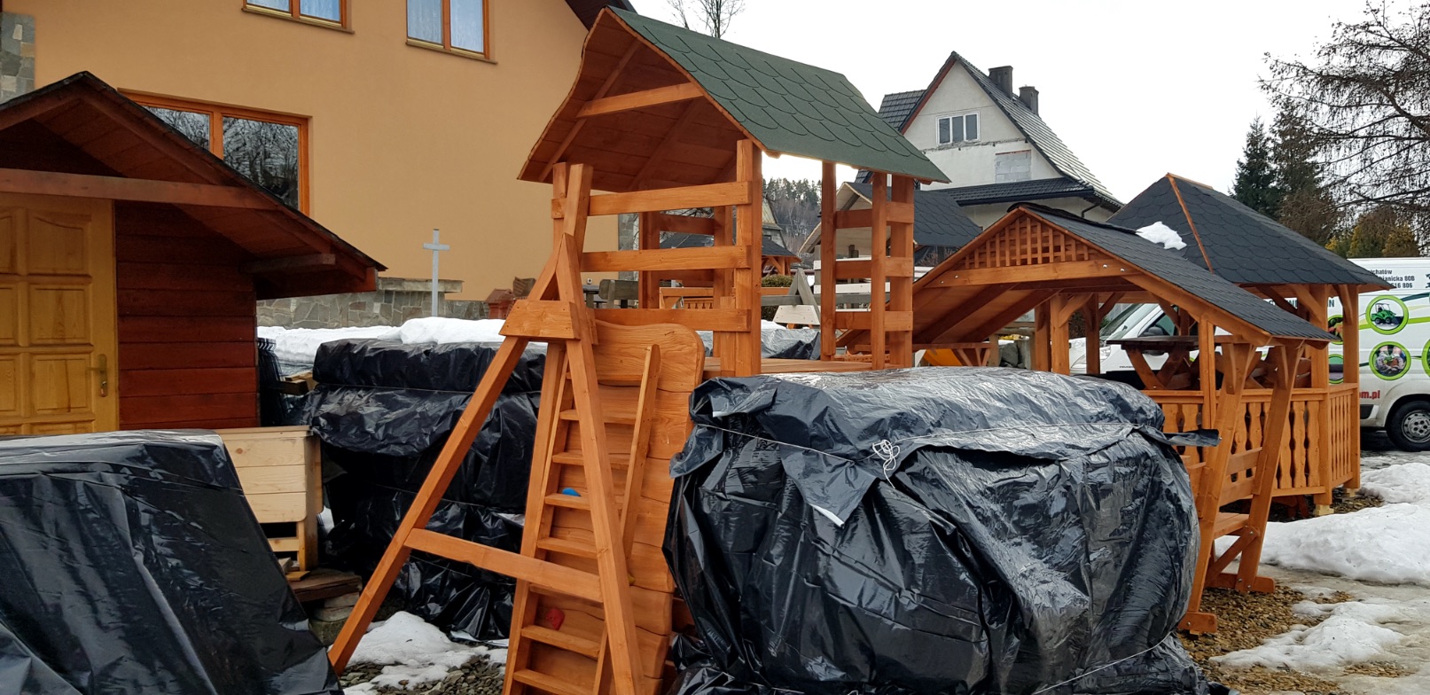 Drewniana architektura ogrodowa