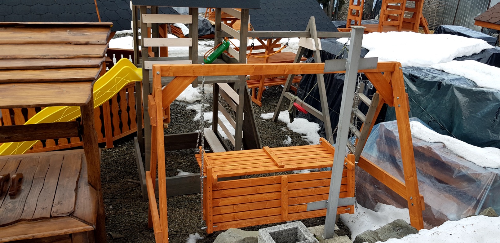 Drewniana architektura ogrodowa