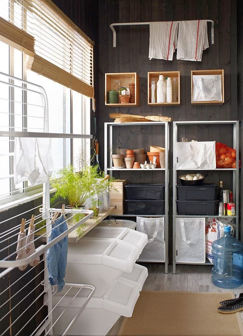 1520016880 hranenie veschey na balkone3