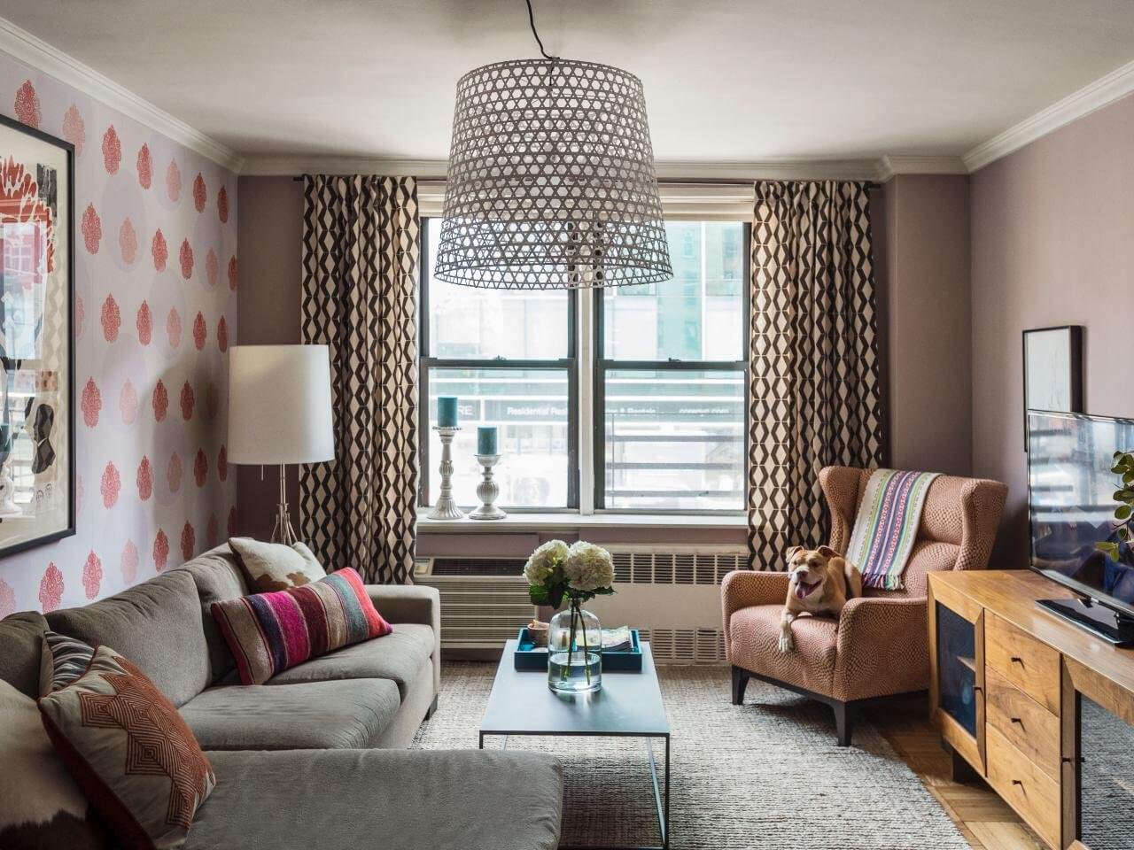 1584285849 23 p nebolshie uyutnie gostinie 48