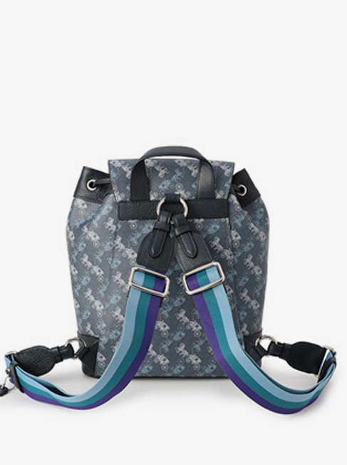 Оригинальные рюкзаки бренда Coach в Москве