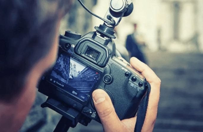 Как заработать на видеостоках: что снимать, оборудование, перспективы