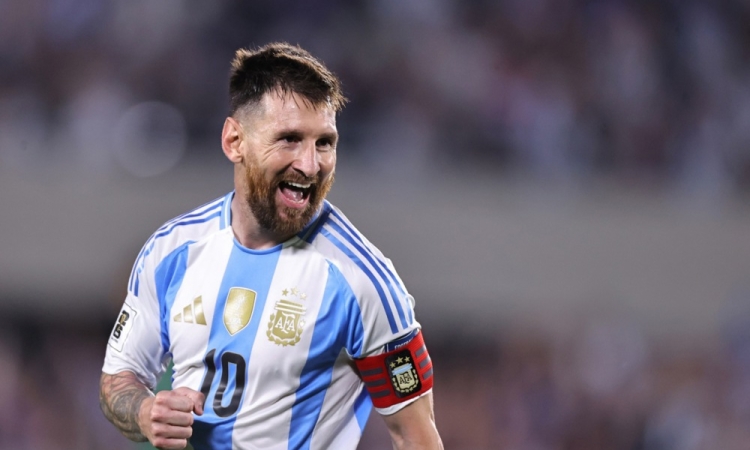 Messi s hat-trickom navdušil v Buenos Airesu