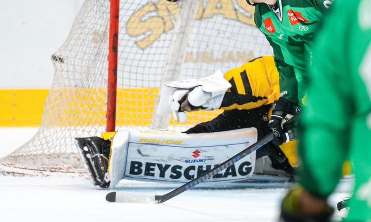 Hokejisti Olimpije Ljubljane so po podaljšku premagali Vienno Capitals z 2:1