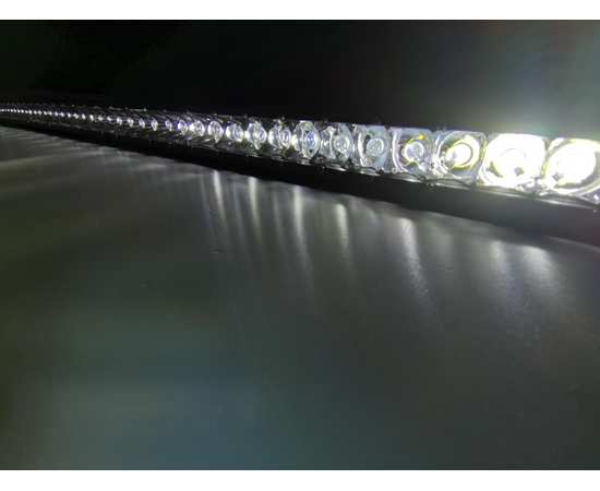 Светодиодная LED балка 210W, дальний свет  CREE (Spot)