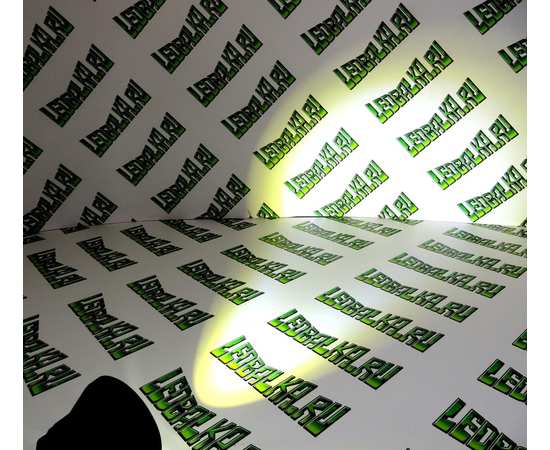 Линзованная светодиодная фара 10W рабочего света  EPISTAR