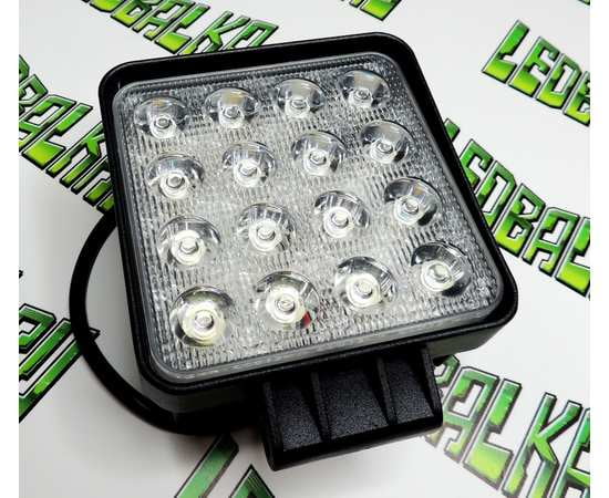 Cветодиодная LED фара 48W направленного света Epistar