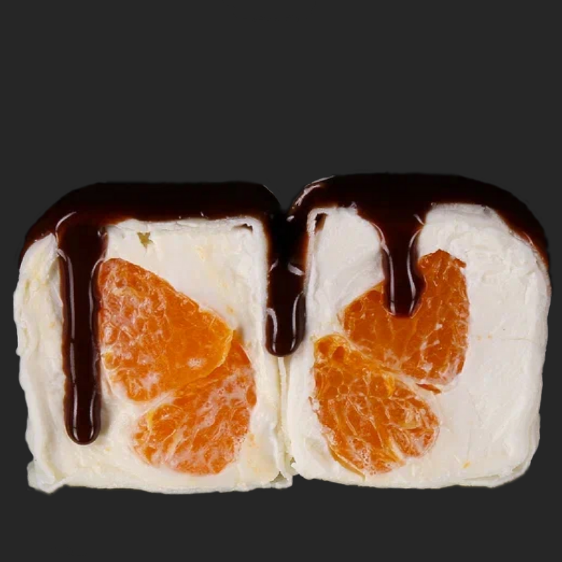 Цитрусовый десерт с апельсином и шоколадным соусом