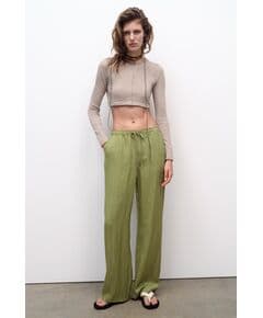 Zara Прямые потоковые брюки , Цвет: Зеленый, Размер: XS