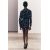 Zara Рубашка с воротником из 100% вискозы. длинные манжеты на рукавах. контрастная печать. асимметричный подол. застежка на пуговицы спереди. коллекция zw slim fit printed shirt , Цвет: С принтом, Размер: XS, изображение 6