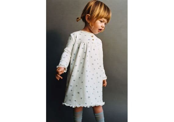 Zara   2-6 лет/ пижама-ночное платье с круглым вырезом и резным узором , Цвет: Бежевый, Размер: 2-3 лет (98 см), изображение 2