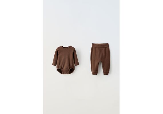 Zara Расцветка: plain ribbed bodysuit and joggers pack , Цвет: Коричневый, Размер: 0-1 месяцев (56 см)