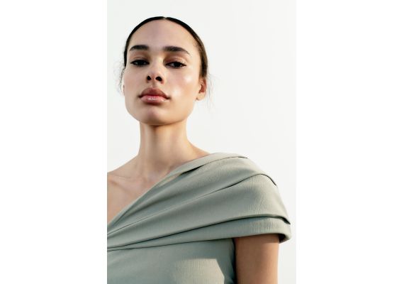 Zara Платье с асимметричным открытым плечом , Цвет: Зеленый, Размер: M, изображение 4