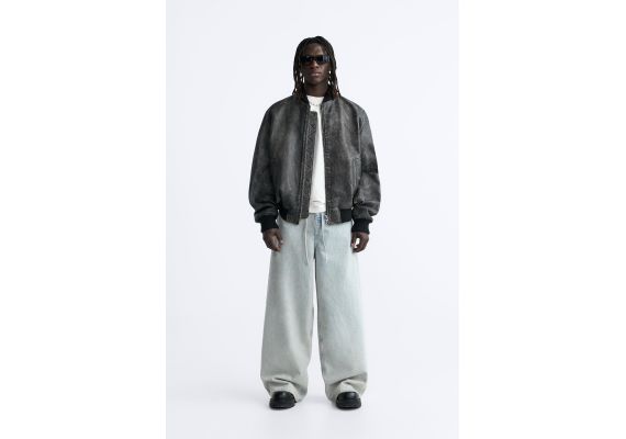 Zara Куртка "бомбер" из кожи с эффектом старения, Цвет: Черный, Размер: L-XL (US L-XL), изображение 2
