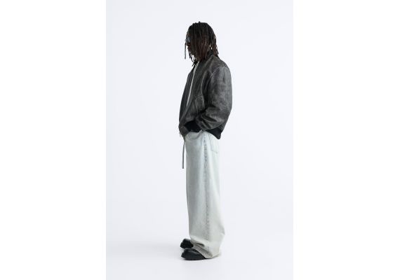 Zara Куртка "бомбер" из кожи с эффектом старения, Цвет: Черный, Размер: L-XL (US L-XL), изображение 4