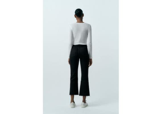 Zara   mid-rise flared cropped trf jeans , Цвет: Черный, Размер: 34, изображение 5