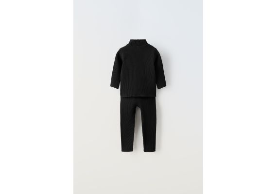 Zara Сочетание seamless футболки и леггинсов , Цвет: Черный, Размер: 2-3 лет (98 см), изображение 2