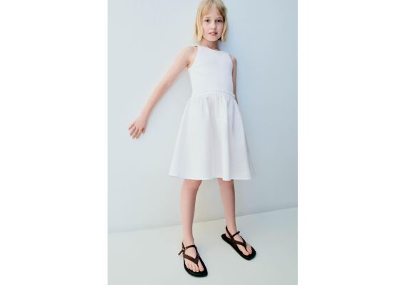 Zara Платье с рельефной тканью и контрастным подолом , Цвет: Белый, Размер: 7 лет (122 см)