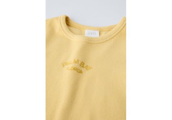 Zara Платье в рубчик с вышитым лозунгом , Цвет: Жёлтый, Размер: 8-9 лет (130 см), изображение 3