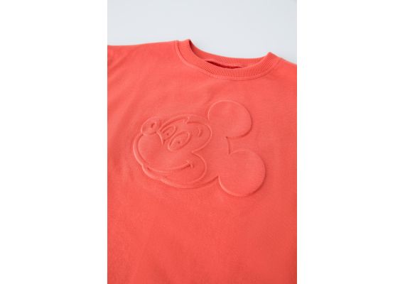 Zara Футболка с круглым вырезом и короткими рукавами с изображением mickey mouse and friends © disney, выпуклым на лицевой стороне и принтом на спине, Цвет: Красный, Размер: 5 лет (110 см), изображение 3