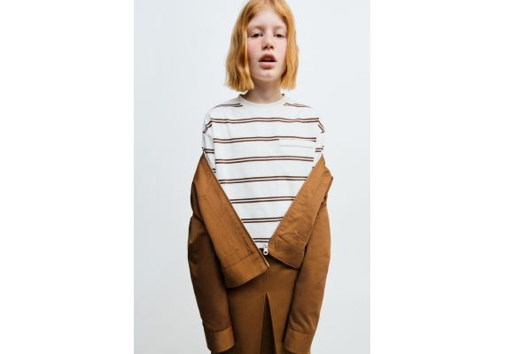 Zara  true neutrals тяжелая полосатая футболка , Цвет: С принтом, Размер: 6-7 лет (120 см)