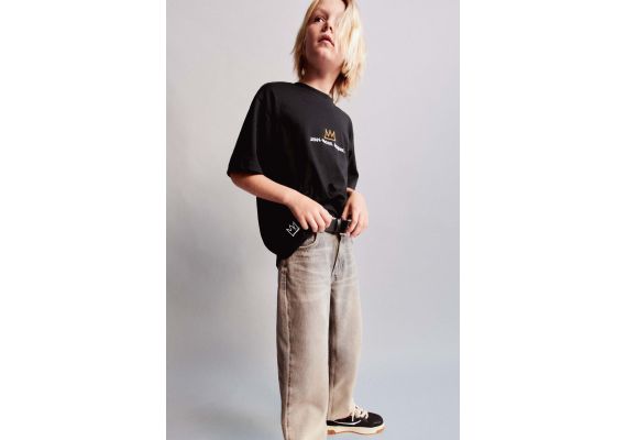 Zara Футболка с вышивкой jean-michel basquiat ™ , Цвет: Черный, Размер: 6-7 лет (120 см)