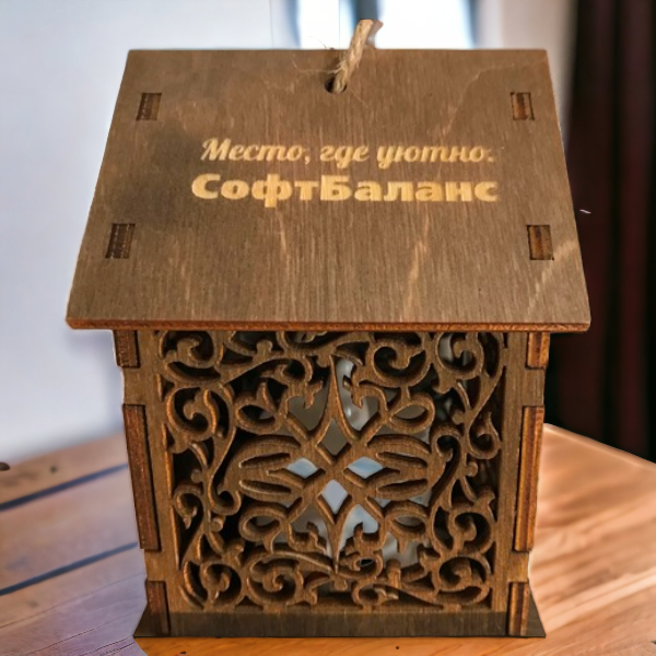 Лазерная гравировка на фанере после окраски морилкой