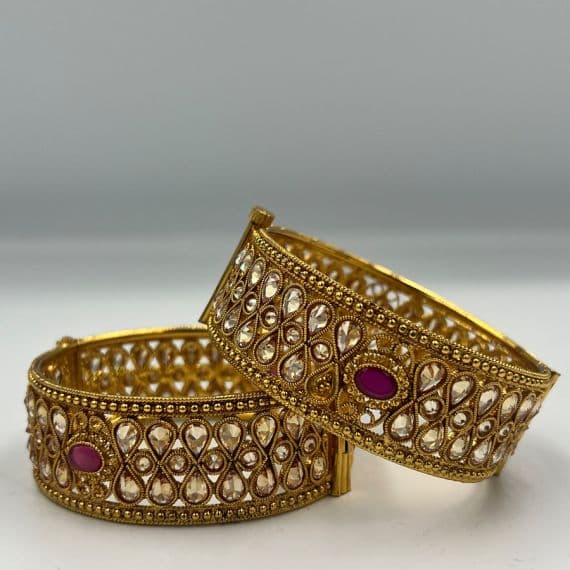 - Fine Indian Kundan Bangles with Shining Stones - image 3 | Vastraany | Bazaa