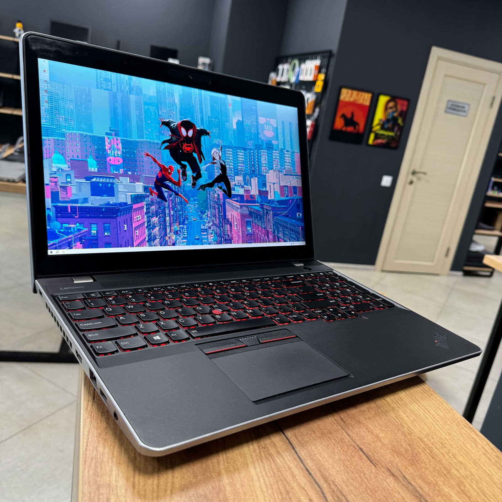 Ноутбук Lenovo ThinkPad S5/ 15.6" 4K, IPS/ Intel Core i7 6700HQ (4 ядра ...