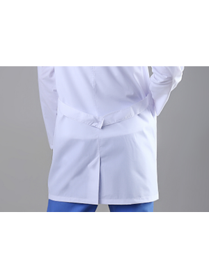 Укороченный мужской халат медицинский