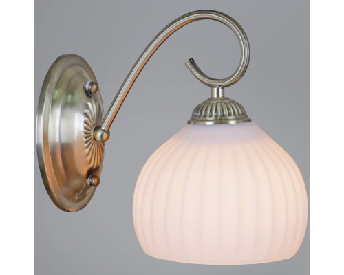 Основное фото Настенный светильник Illumico IL0695-1WSQ-24 AB CAPELLA: Купить в Интернет магазин освещения GCSVET.RU