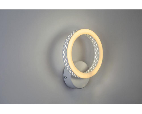 Дополнительное фото Настенный светильник Escada 10240/1LED: Купить в Интернет магазин освещения GCSVET.RU