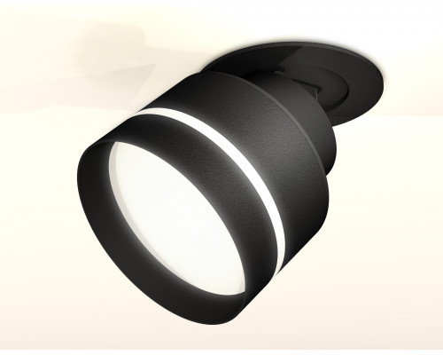 Дополнительное фото Светильник спот Ambrella Light Techno Spot XM8102525 (A2242, A2106, C8102, N8462): Купить в Интернет магазин освещения GCSVET.RU