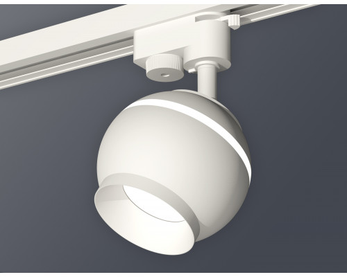 Дополнительное фото Светильник трековый (однофазный) с подсветкой Ambrella Light Track System XT1101020 (A2520, C1101, N7030): Купить в Интернет магазин освещения GCSVET.RU