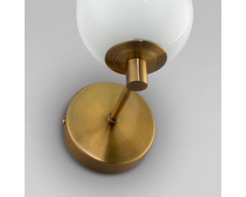 Дополнительное фото Настенный светильник Eurosvet Loona 60161 латунь a065615: Купить в Интернет магазин освещения GCSVET.RU