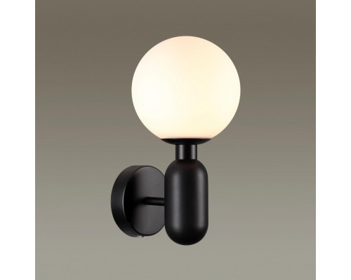 Дополнительное фото Настенный светильник Odeon Light Okia 4668/1W: Купить в Интернет магазин освещения GCSVET.RU