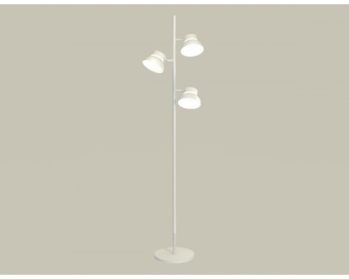 Основное фото Напольный светильник Ambrella Light Traditional (C9812, N8140) XB9812100: Купить в Интернет магазин освещения GCSVET.RU