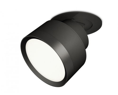 Основное фото Светильник спот Ambrella Light Techno Spot XM8102500 (A2242, A2106, C8102, N8113): Купить в Интернет магазин освещения GCSVET.RU