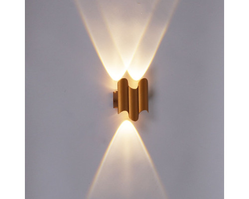 Основное фото Светильник для улицы Reluce 86851-9.2-003KT LED3W GOLD: Купить в Интернет магазин освещения GCSVET.RU
