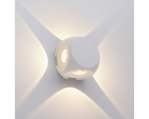 Дополнительное фото Настенный светильник Elektrostandard 1504 TECHNO LED CUBE белый 4690389147722: Купить в Интернет магазин освещения GCSVET.RU