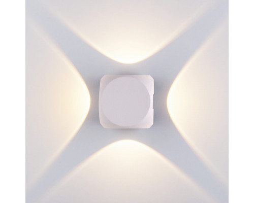 Дополнительное фото Настенный светильник Elektrostandard 1504 TECHNO LED CUBE белый 4690389147722: Купить в Интернет магазин освещения GCSVET.RU