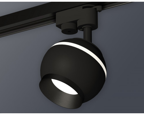 Дополнительное фото Светильник трековый (однофазный) с подсветкой Ambrella Light Track System XT1102002 (A2521, C1102, N7031): Купить в Интернет магазин освещения GCSVET.RU