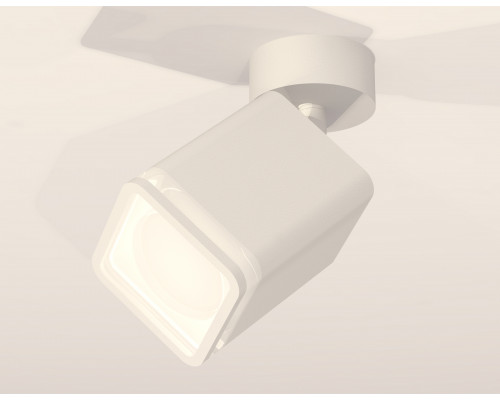 Дополнительное фото Светильник спот Ambrella Light Techno Spot XM7812021 (A2202, C7812, N7750): Купить в Интернет магазин освещения GCSVET.RU
