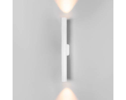 Основное фото Настенный светильник Elektrostandard Langer 40124/LED белый 4690389190285 a061985: Купить в Интернет магазин освещения GCSVET.RU