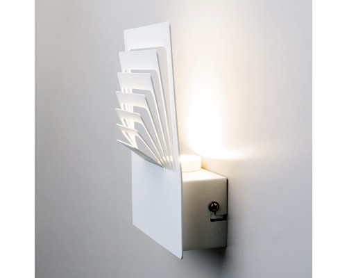Дополнительное фото Настенный светодиодный светильник Elektrostandard Onda MRL Led 1024 белый 4690389164408: Купить в Интернет магазин освещения GCSVET.RU