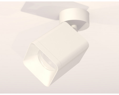 Дополнительное фото Светильник спот Ambrella Light Techno Spot XM7812001 (A2202, C7812, N7701): Купить в Интернет магазин освещения GCSVET.RU