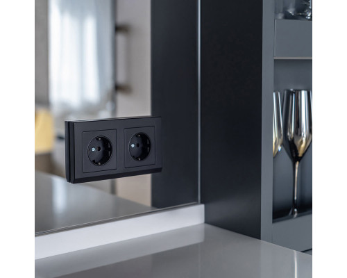 Дополнительное фото Рамка Werkel Stark на 2 поста черный W0021808 4690389161827: Купить в Интернет магазин освещения GCSVET.RU