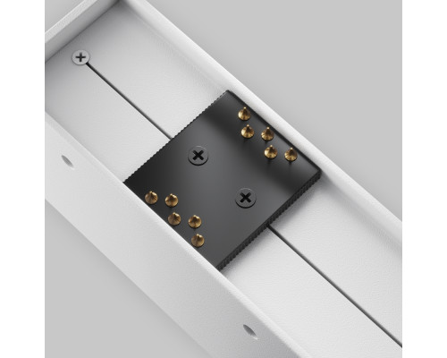 Дополнительное фото Светильник трековый Maytoni Basis TR129B-12W4K-W: Купить в Интернет магазин освещения GCSVET.RU